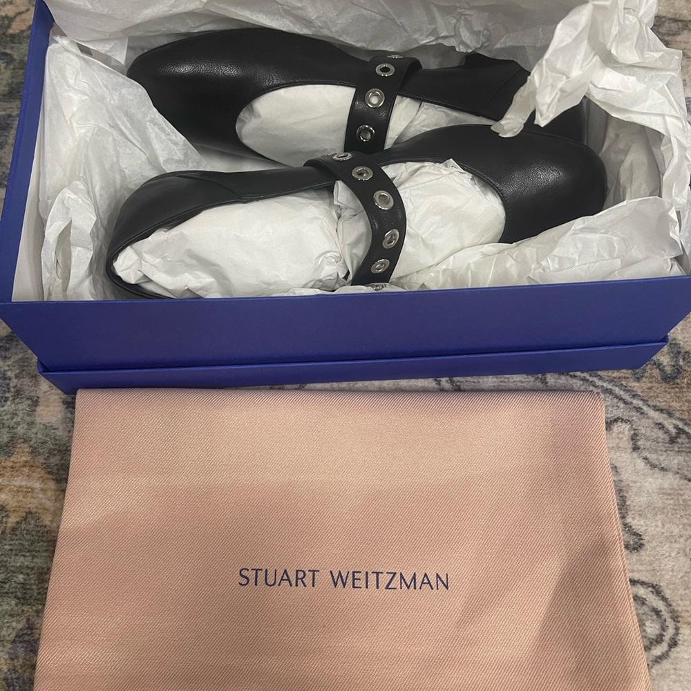 Stuart Weitzman Supermoto Mary Jane’s Black Flats size 7B/7.5